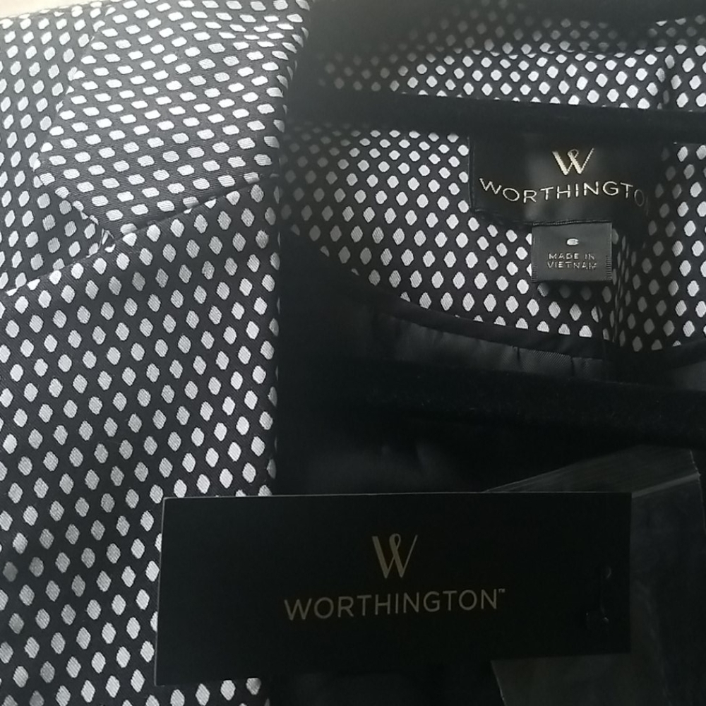 Worthington Black and White Blazer